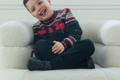 Christmas Themed Family Photos at Mint Studios in Toronto, Ontar
